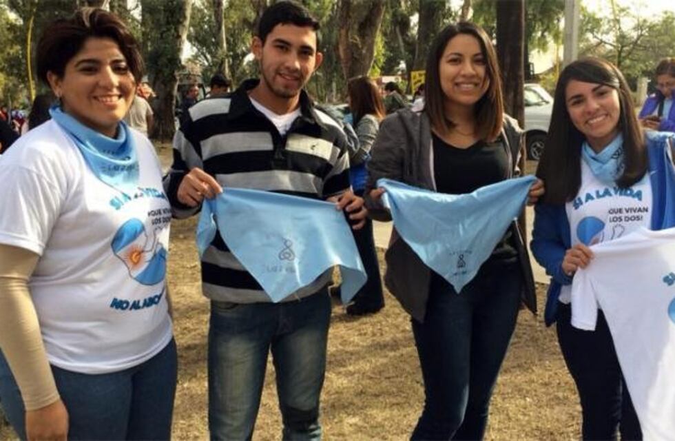 Santiago se hizo sentir con la "Caravana  por la Vida"