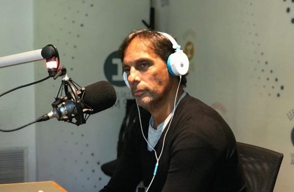 Gustavo López confirmó que tiene coronavirus