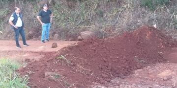 Campo Ramón y Villa Bonita también bloquean el ingreso