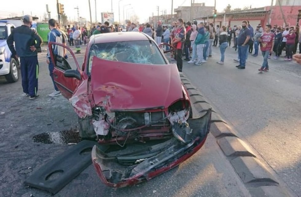Picada ilegal en Laferrere: un nene de seis años murió atropellado y sus papás fueron heridos