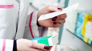 El Gobierno dispuso que los médicos podrán sugerir marcas de medicamentos en las recetas. Foto: Archivo