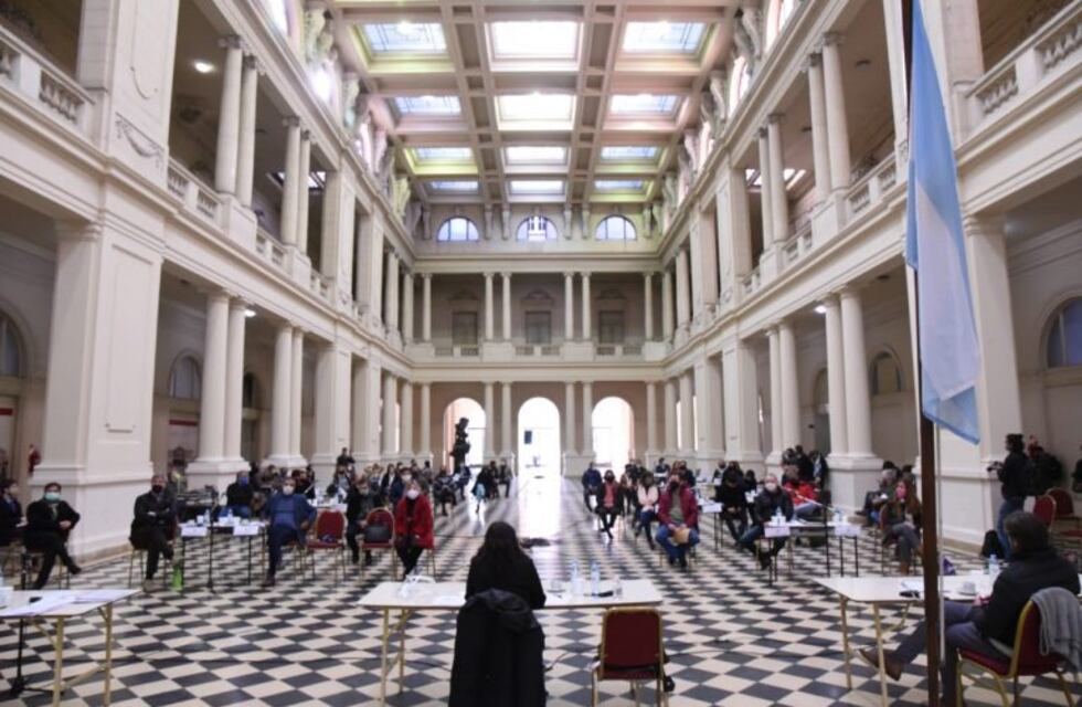 Se suspendió la sesión del Concejo Deliberante de La Plata por otro caso de Covid