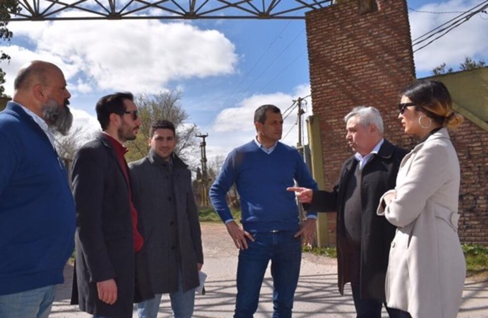 Bali Bucca llegó a Azul para respaldar a Lapenta