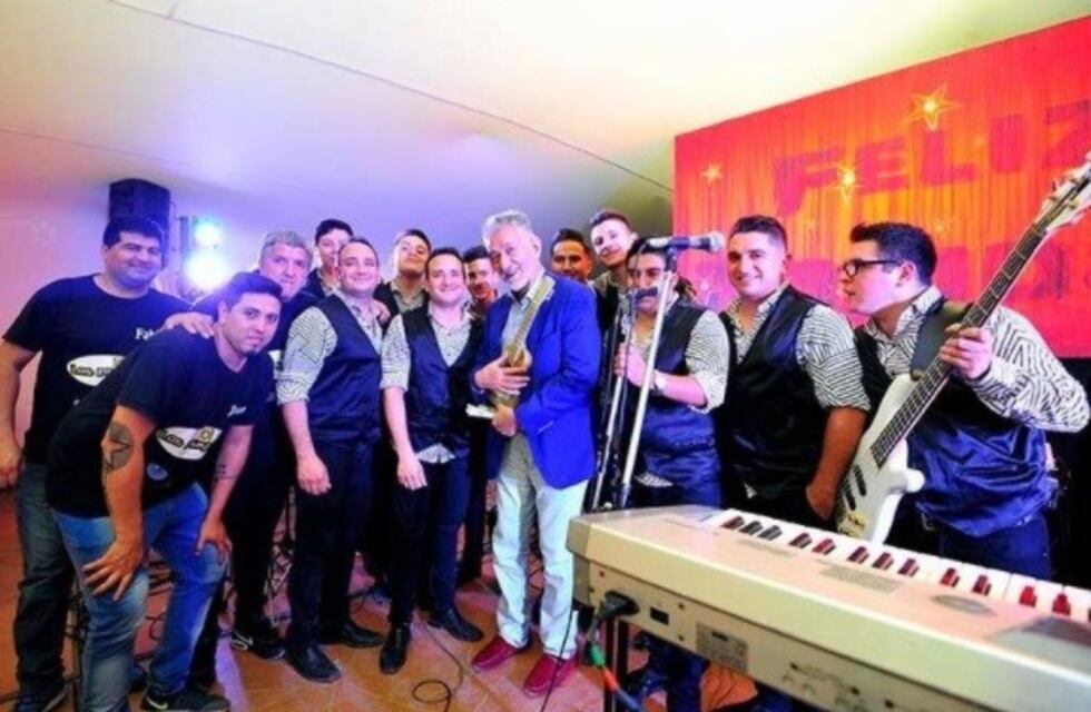 Rodríguez Saá pasó Nochebuena con familias de San Luis