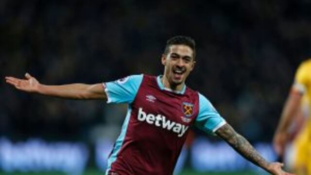 Manu Lanzini festeja su gol.