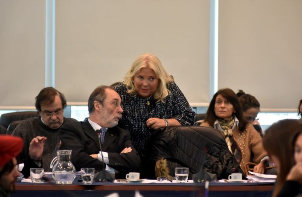 Tras la polémica con los pasajes, diputados y senadores reclaman un aumento de sueldo