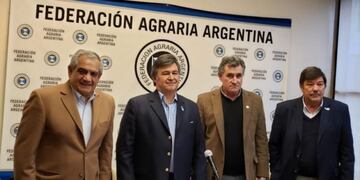 La Mesa de Enlace\u002E (Web)