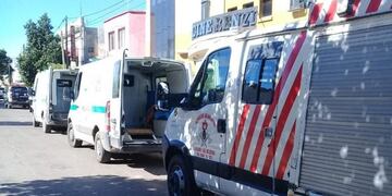 Se desplomó el escenario del Teatro Renzi en La Banda y hay varios heridos
