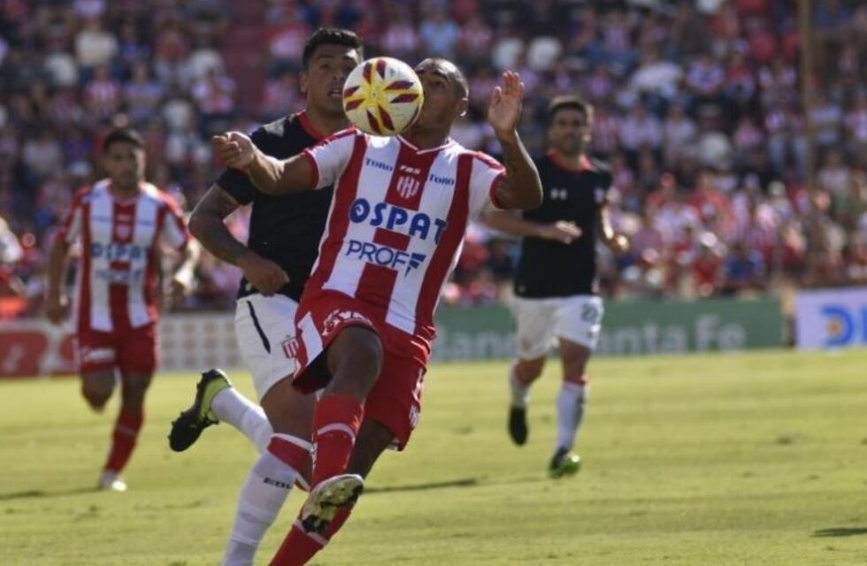 Unión igualó 0 a 0 con Estudiantes en la última fecha de la Superliga