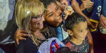 La jefa comunal, que se impuso con el 38% de los votos, valoró el acompañamiento de la ciudadanía\u002E (Prensa Municipalidad de Fontana)