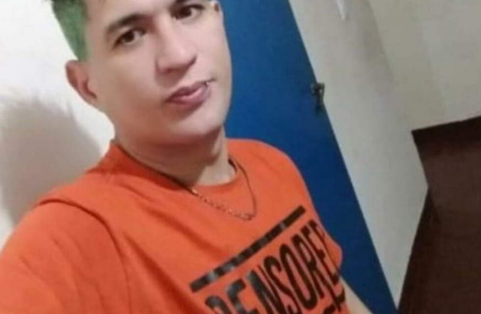 Familiares y la policía buscan a un hombre que se ausentó de su casa