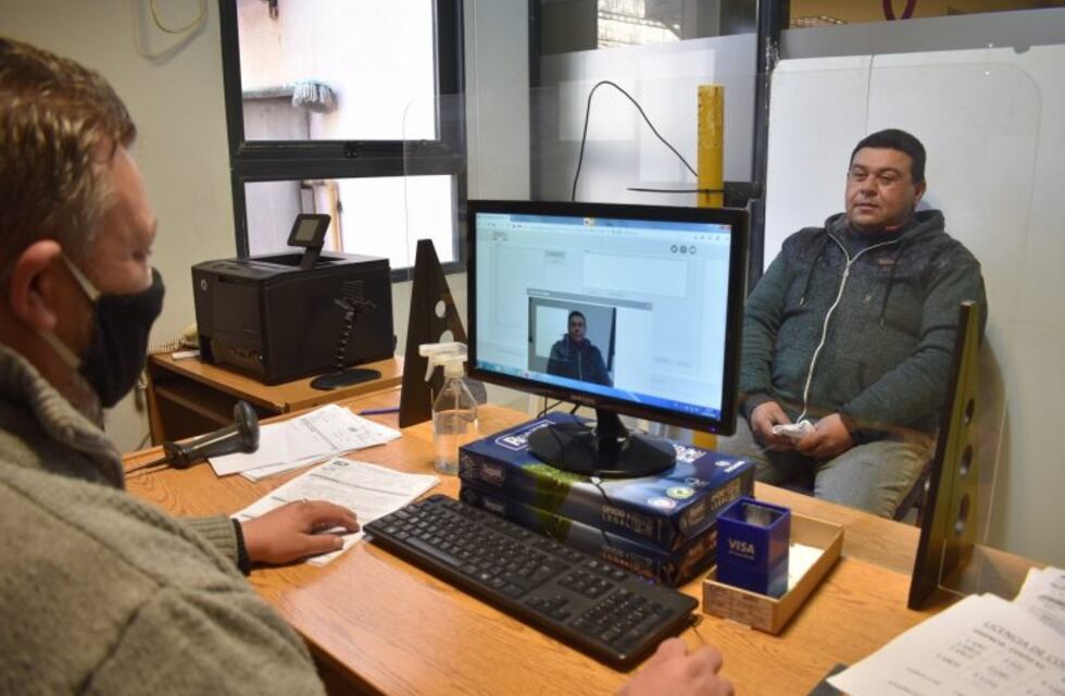 Frontera: se reactiva la entrega de nuevas licencias de conducir