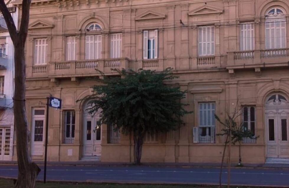 Flor de tarea: pagará 20 mil pesos y reparará una escuela por falsas amenazas de bomba