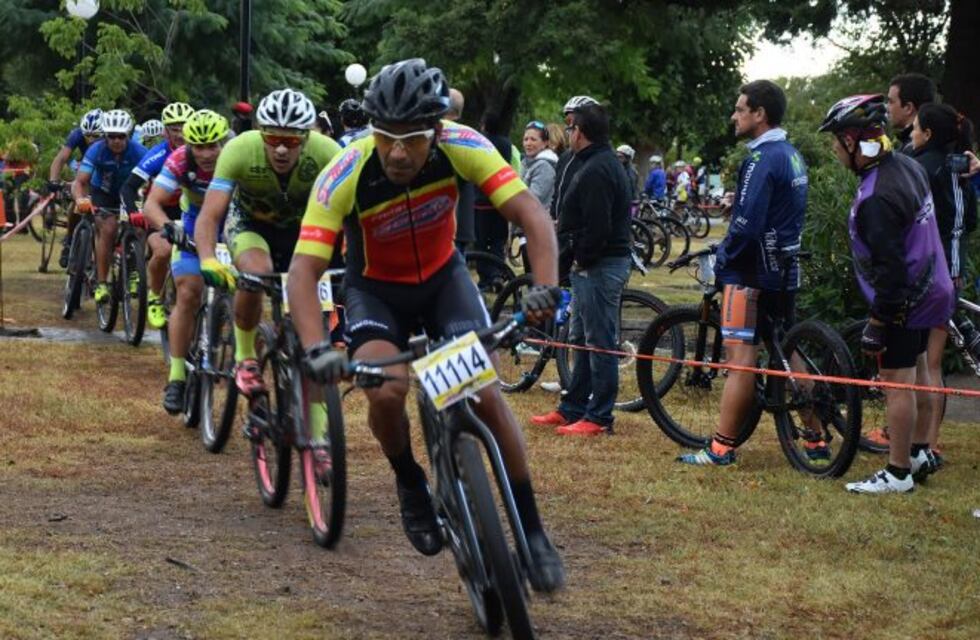 Mina Clavero: Competidores del mundo presentes en la Vuelta Altas Cumbres