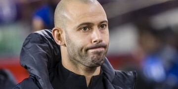 Barcelona oficializó la salida de Javier Mascherano\u002E