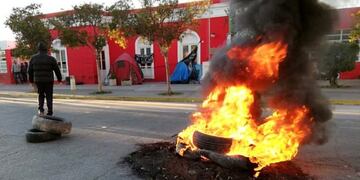 Los manifestantes se trasladaron a Casa de Gobierno\u002E