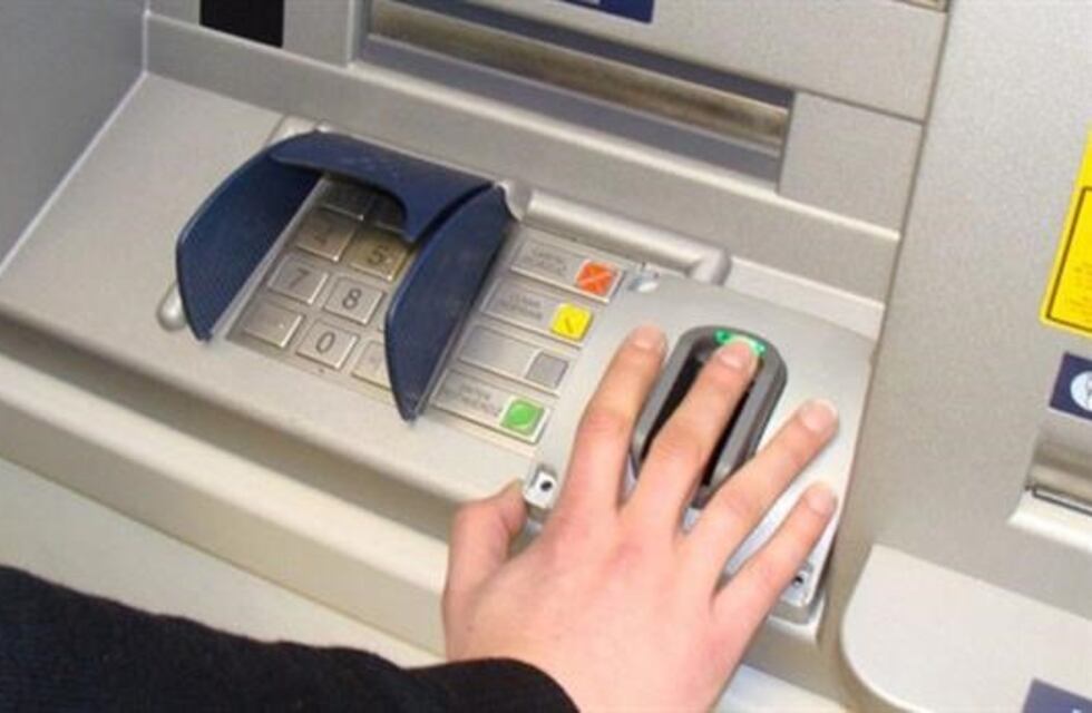 Instalaron en Rosario el primer cajero automático con identificación de huellas dactilares