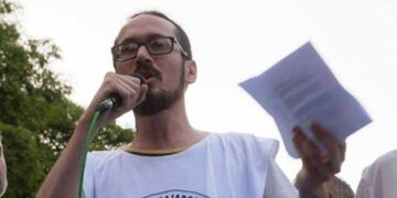 Sebastián Henríquez, secretario general del SUTE, invitó al gobernador Alfredo Cornejo a ir juntos a terapia\u002E