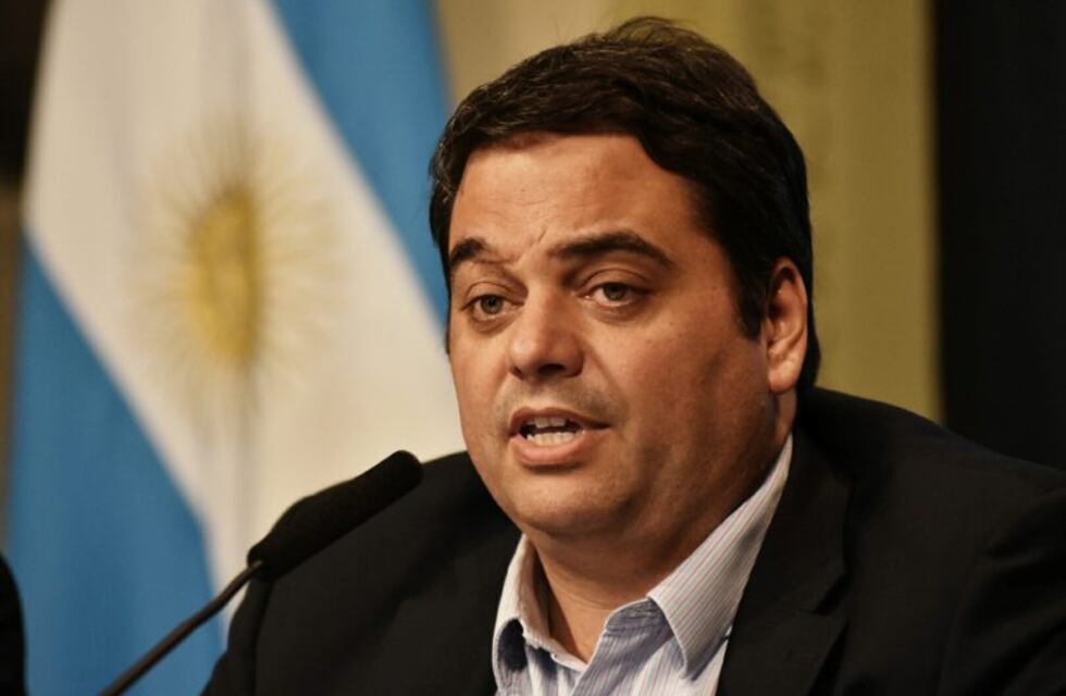 Triaca desechó la posibilidad de que el Gobierno vaya a otorgar un bono de fin de año a los trabajadores estatales