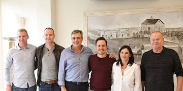 Comitiva de Sigmaringendorf junto a funcionarios locales (Prensa Municipalidad de Rafaela)