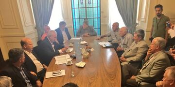 Dirigentes de Fisfe se reunieron con autoridades del Gobierno provincial.