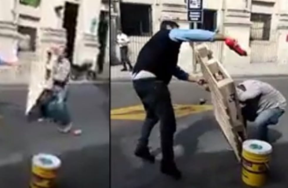 La tremenda pelea entre un colectivero y un automovilista en el barrio de Once