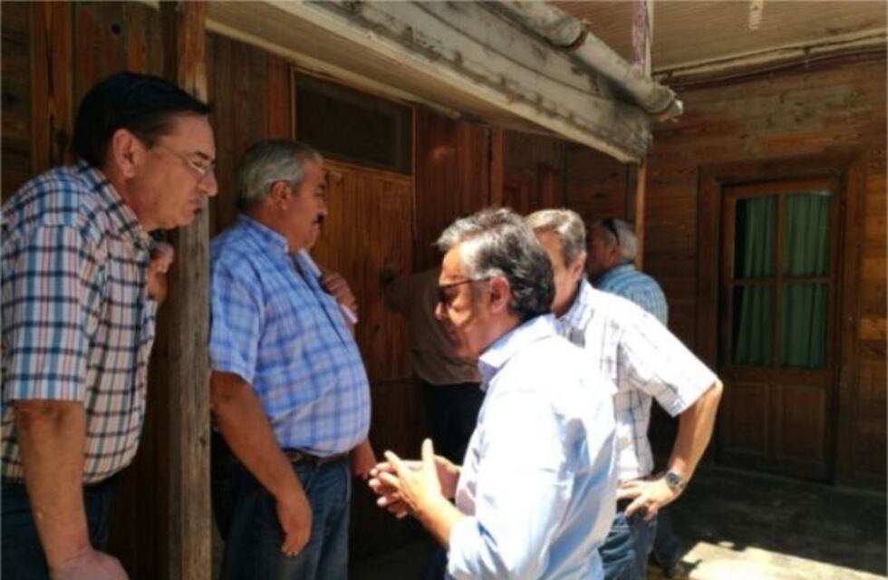 Cornejo sobrevoló las zonas afectadas