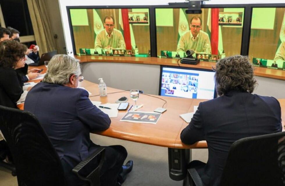 Gustavo Bordet: "Estamos atentos con las autoridades sanitarias de la provincia con Nación para establecer los pasos a seguir"