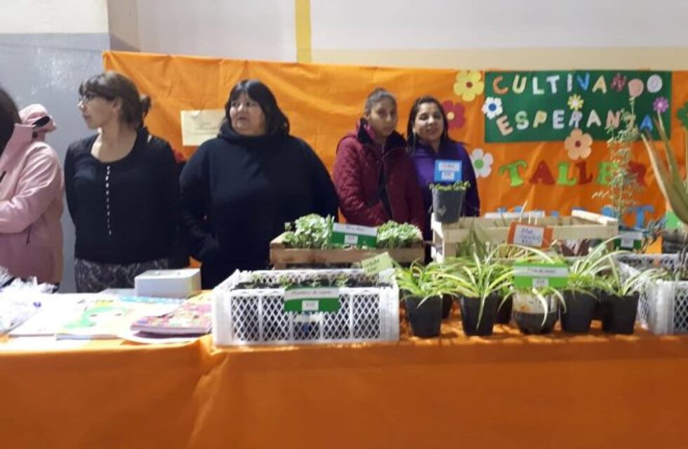 La Cámara de Comercio de Caleta Olivia realizó la 1° Expo Comercial Mujer