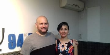 Octavio Crivaro y Verónica Carrizo del Frente de Izquierda, haciendo campaña en Rafaela (Vía Rafaela)