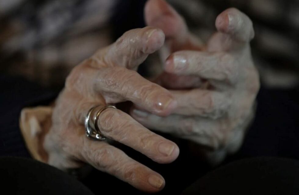 Una abuela de 80 años fue víctima del "cuento del tío" le llevaron 70 mil pesos