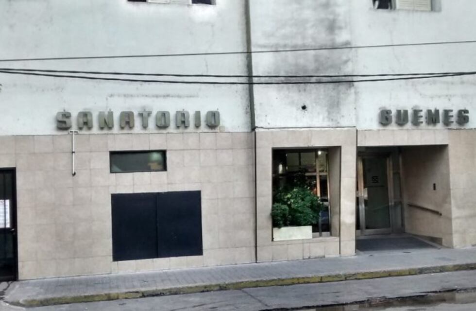 Un anciano falleció tras ser atropellado por un auto y la persona que manejaba huyó