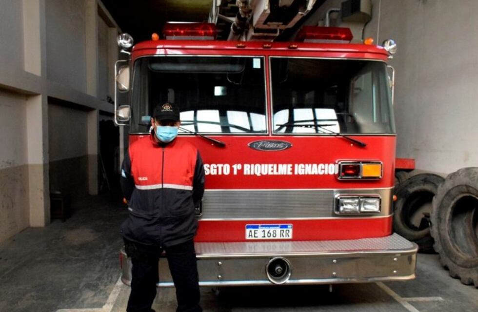 Sargento del Cuartel Central de Bomberos donó plasma