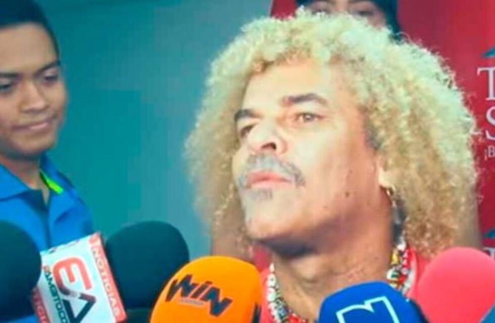¡Indignado! El "Pibe" Valderrama estalló por el cambio de horario del partido ante Paraguay
