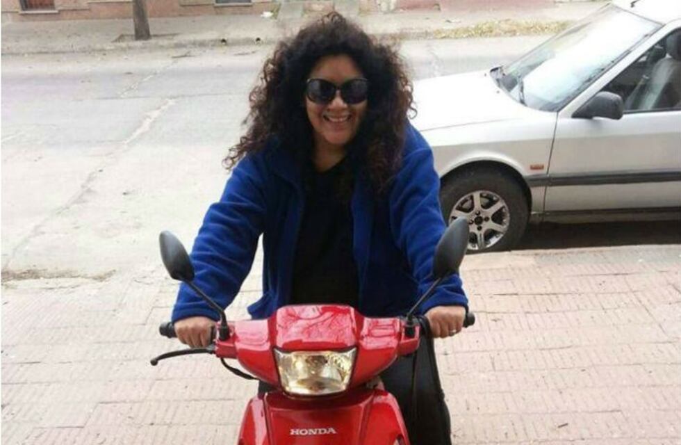 Bien cordobés: vende la moto, en medio del paro, con un original anuncio