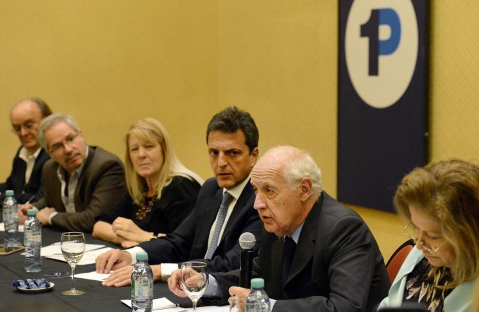 Cortocircuitos entre Lavagna y Massa