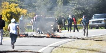 Violencia en Villa Mascardi