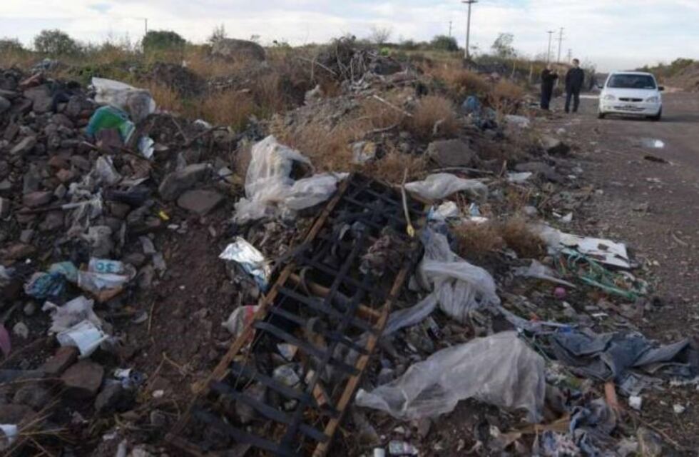 Un hombre fue encontrado muerto en un basural en Las Heras