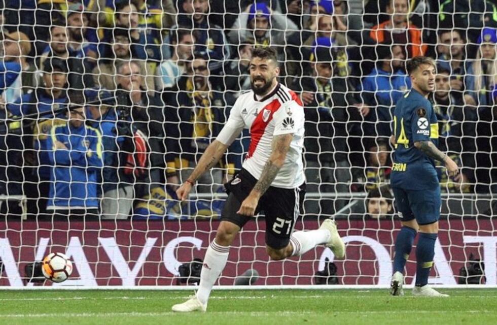 Pratto se desquitó y marcó el 1 a 1 en el segundo tiempo