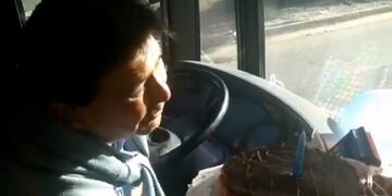 Festejan el cumpleaños a un querido chofer salteño\u002E