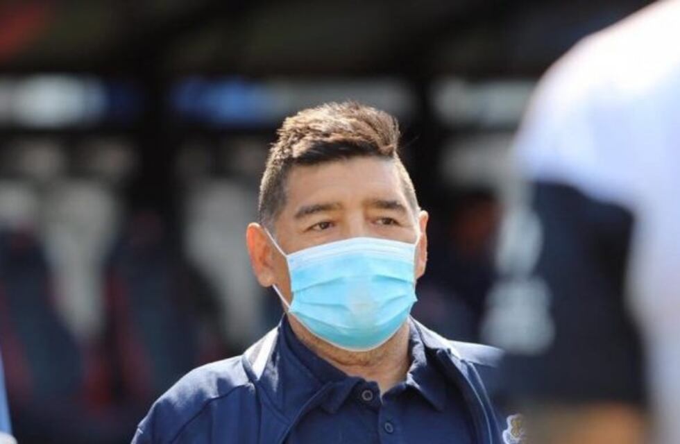 Alarma en Gimnasia: Contín dio positivo por coronavirus y tuvo contacto con Maradona