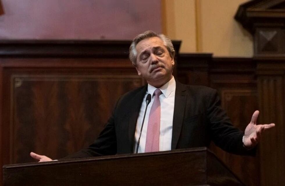 Alberto Fernández se emocionó en el homenaje a Esteban Righi