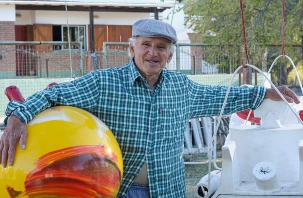 Tiene 79 años, es dueño de un parque de niños y solicita ayuda para realizar un protocolo de salud para su trabajo