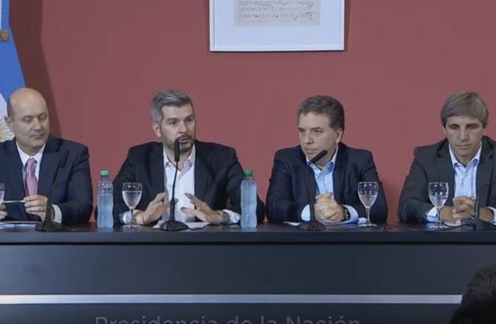 Dujovne: "La meta de inflación para 2018 es del 15%"