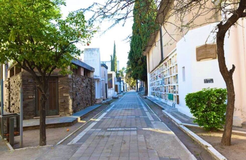Día de la Madre: abrirán los cementerios municipales en Córdoba