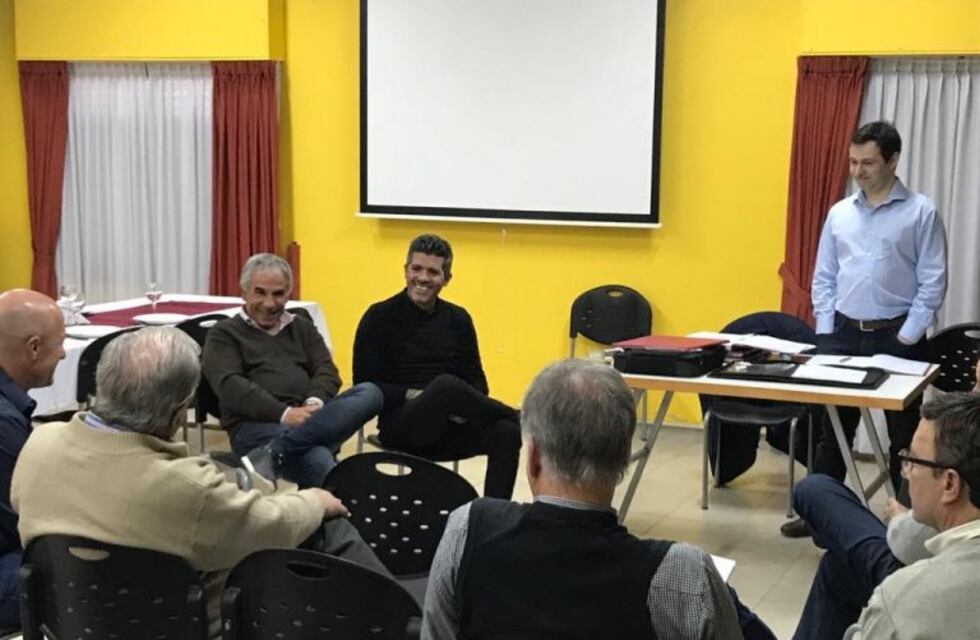 Dominguez Yelpo, en la asamblea de CATAPIB
