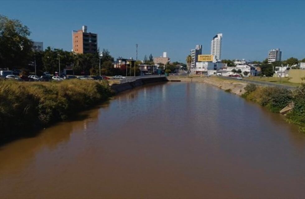 Convocatoria de voluntarios para limpiar el Ludueña: en tres días se anotaron cien personas