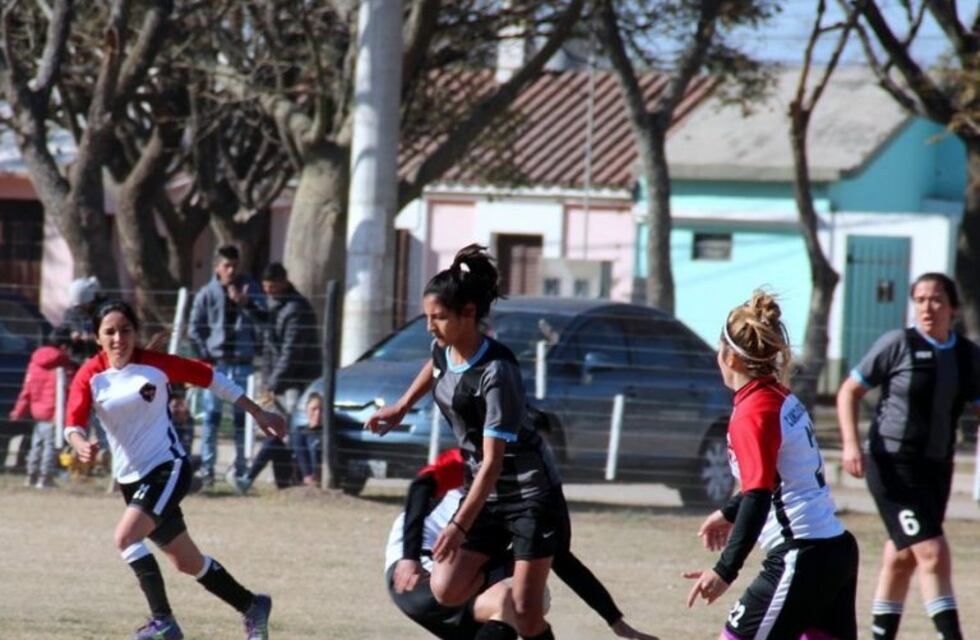 Las panteras siguen arriba en el torneo