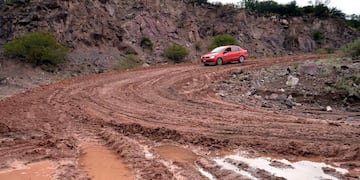 Ruta del Cañón del Atuel cerrada por lluvias. Imagen de archivo.