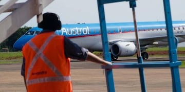El aeropuerto de Puerto Iguazú contará con servicio de ómnibus hasta Posadas.